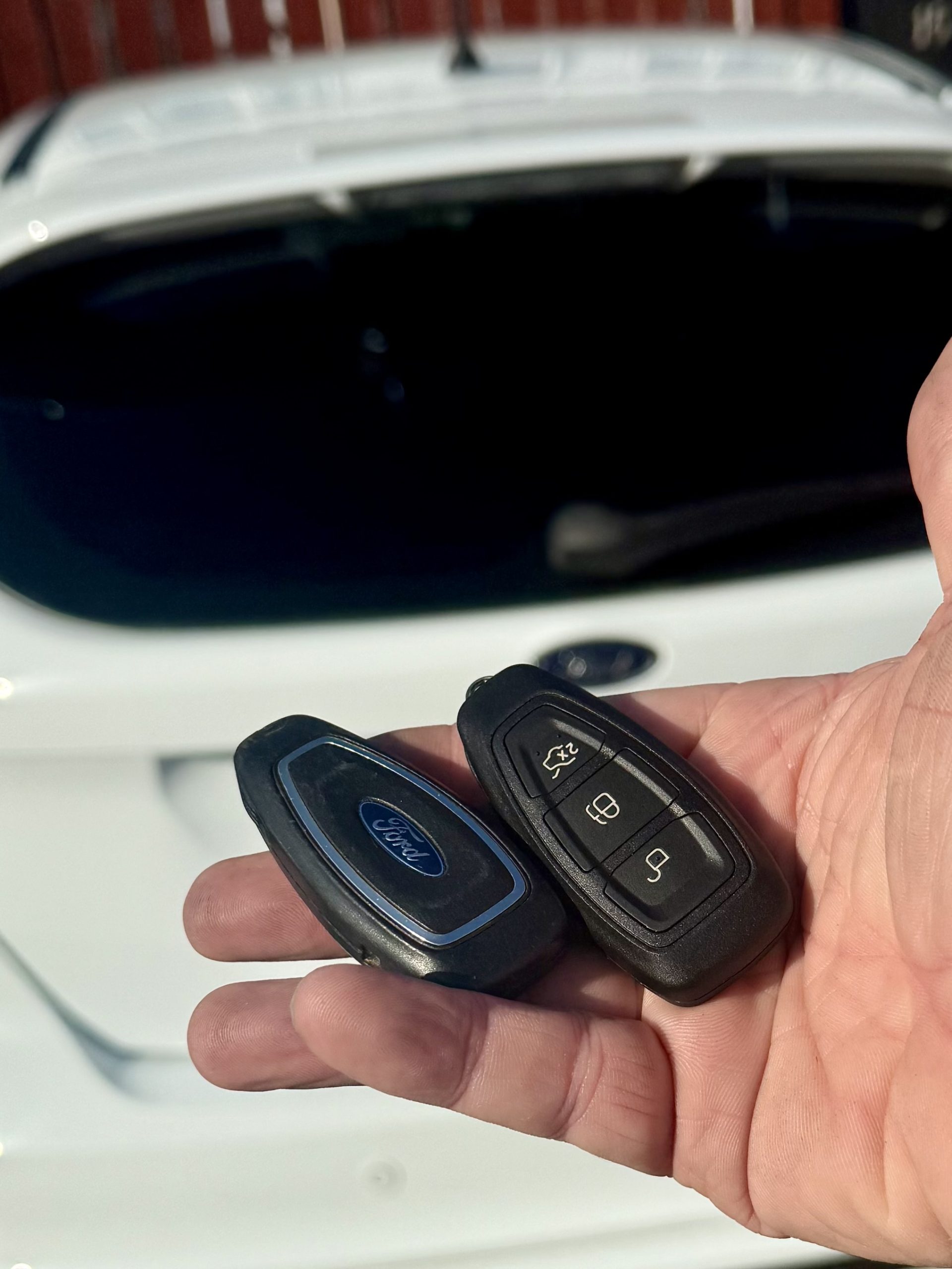 Image of ford Focus with newly programmed Keys by Car Key North East part of Newcastle Commercial and Residential Lockout Specialist